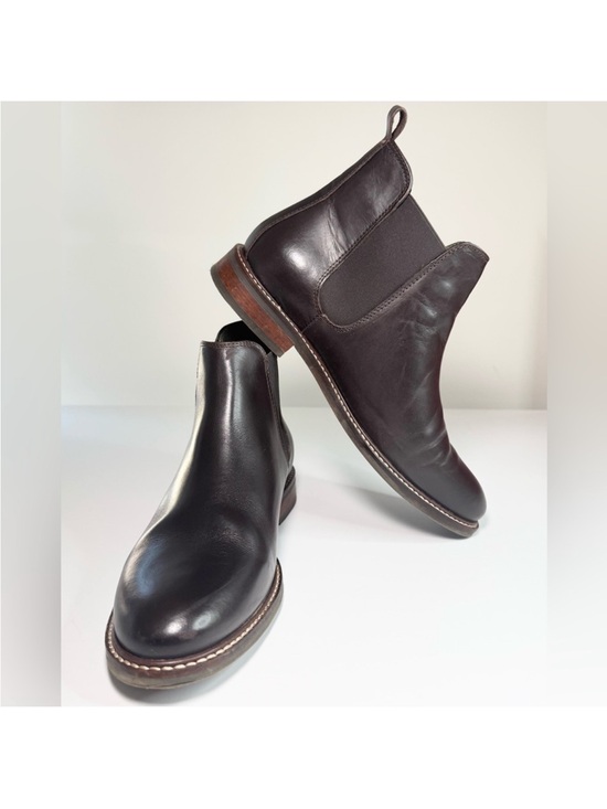 Barbour Other - Men's BARBOUR Brown Leather Chelsea Boots - Classic Slip-On Style. UK SIZE 7.